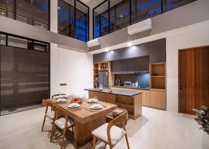 Mirage 3-br Private Pool In Nyang Nyang 乌鲁瓦图