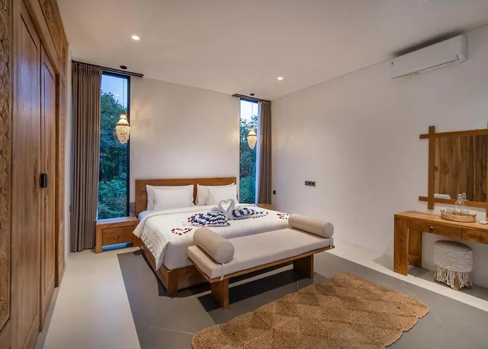Mirage 3-br Private Pool In Nyang Nyang 乌鲁瓦图