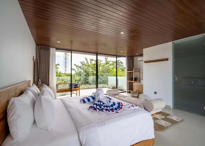 Mirage 3-br Private Pool In Nyang Nyang