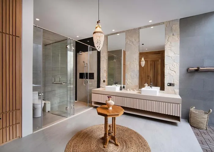 Mirage 3-br Private Pool In Nyang Nyang *