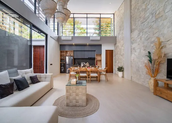 Mirage 3-br Private Pool In Nyang Nyang 乌鲁瓦图