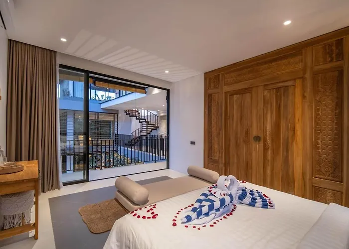 Mirage 3-br Private Pool In Nyang Nyang *