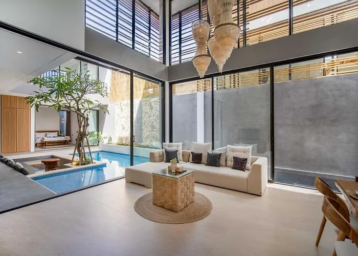 Mirage 3-br Private Pool In Nyang Nyang